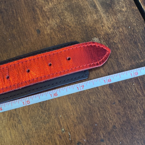 Custom Made Leather Collar - Picture 4 of 5